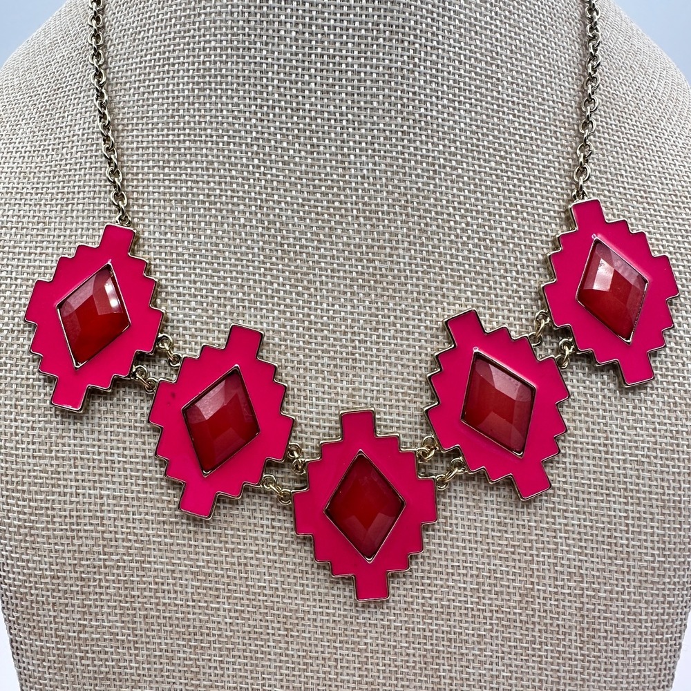 Vintage Y2K Pink Enamel Frames Red Glass Statement Necklace Gold Tone Jewelry - Picture 3 of 7